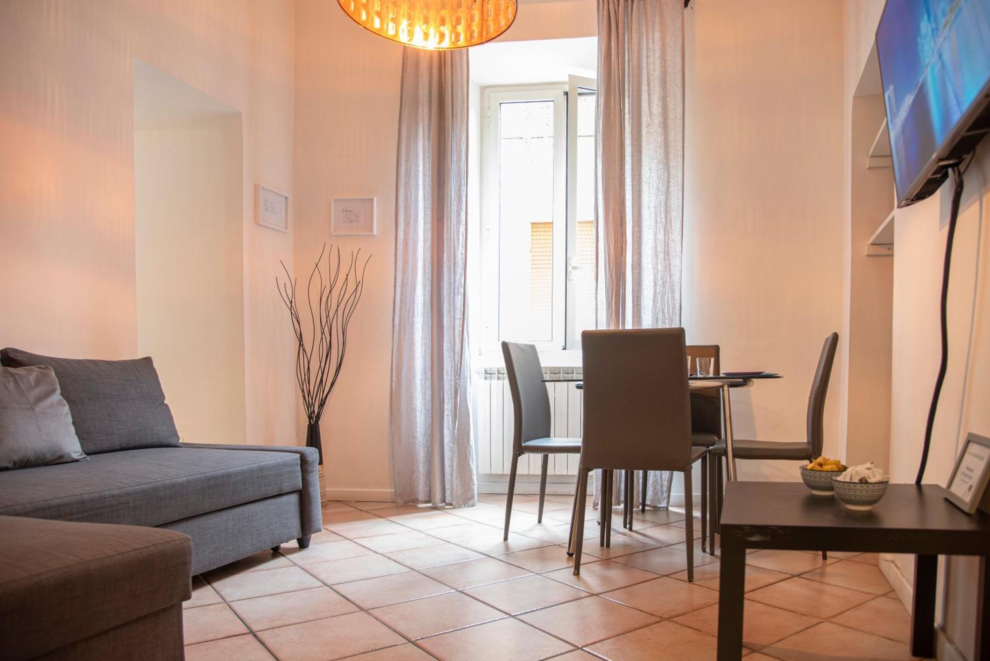 Santonofrio Apartments Рим Екстер'єр фото